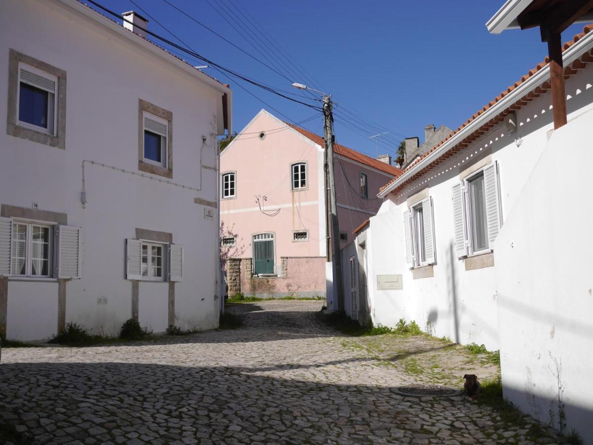 Ribeira Dos Marinheiros Amarelo Apartment Sintra Exterior photo